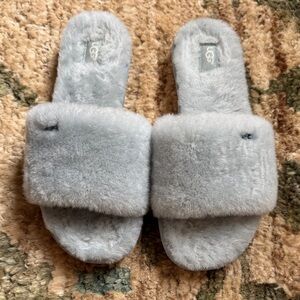 UGG Cozette Slide in light blue